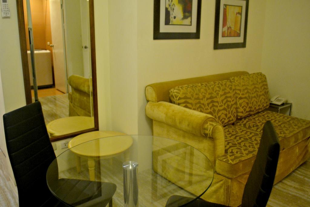 Avalu Residences Makati City Buitenkant foto